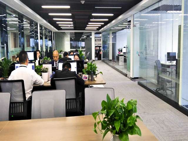 上海本地摇臂喷头有什么